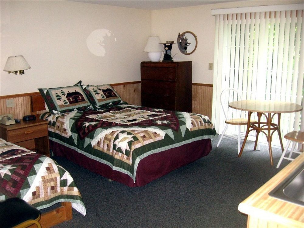 ويرس بيتش Bear Tree Lodge الغرفة الصورة